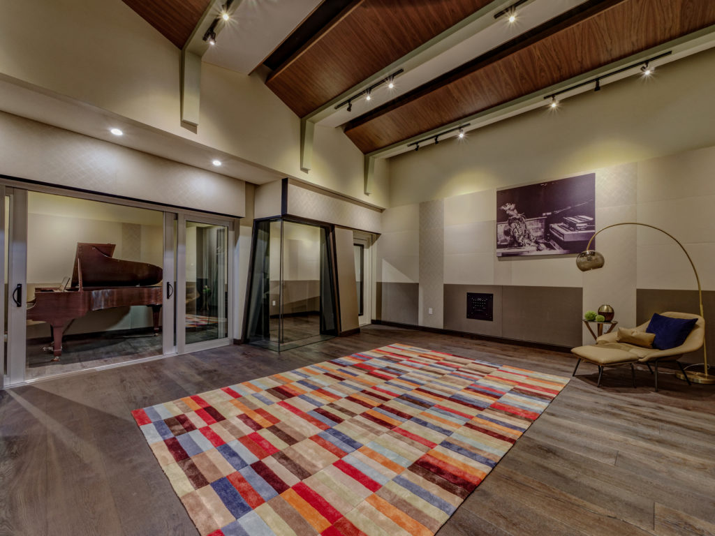 Kirk Franklin Studio A