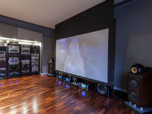 Private Theater 692